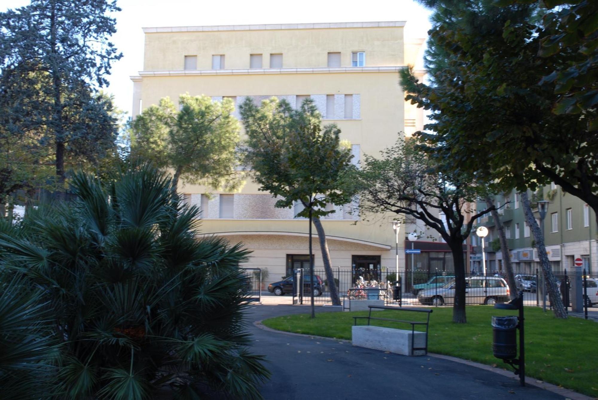Phi Hotel Ambra Pescara Exteriör bild